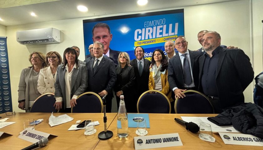 Salerno, Cirielli presenta del liste per le regionali: la mia Campania partirà dalla sanità
