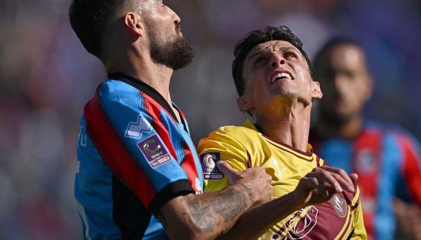 Salernitana, disco rosso al Cibali: il Catania vince con un gol per tempo