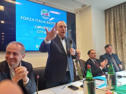 Il centrodestra trionfa in Calabria, Martusciello (Forza Italia): si può vincere anche in Campania