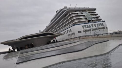 Turismo crocieristico: la Norwegian Epic a Salerno con 4mila visitatori Turismo crocieristico: la Norwegian Epic a Salerno con 4mila visitatori