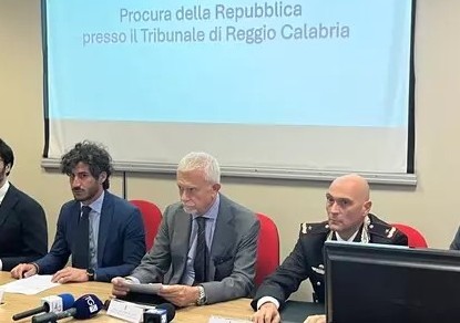 Frode in serie minori di calcio, il procuratore di Reggio Calabria Borrelli: “‘Non emerso coinvolgimento criminalità”