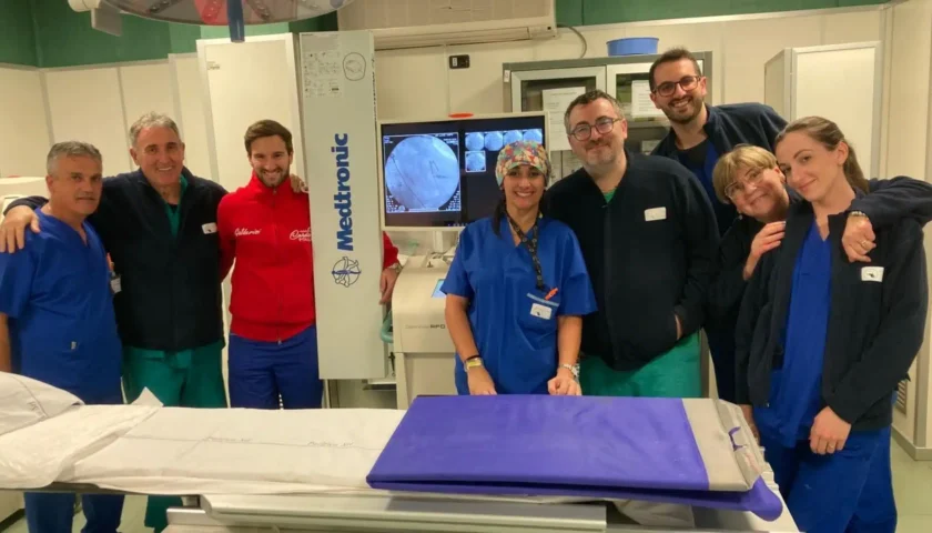 Sanità, primato per l’ospedale di Polla: impiantato il primo pacemaker senza fili per via giugulare