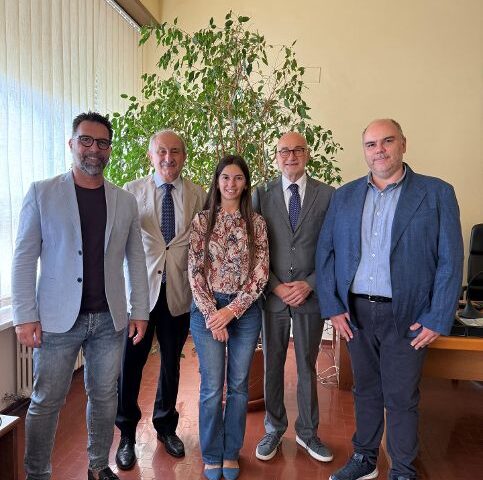 Nano-Rivoluzione nella Neuroscienza: Dalla Ricerca Unisa a Nuove Speranze Contro Alzheimer e Bipolarismo