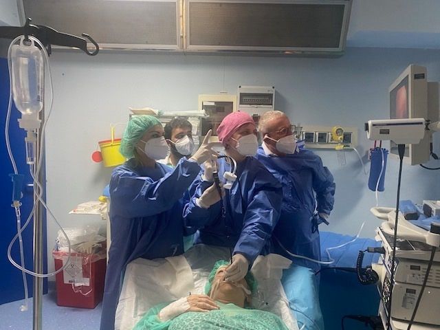 Ospedale di Eboli: corpo estraneo occludente il bronco inferiore del polmone destro rimosso in anestesia locale