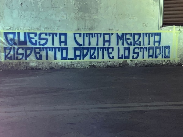 Siano, monta la protesta: ridateci il nostro stadio