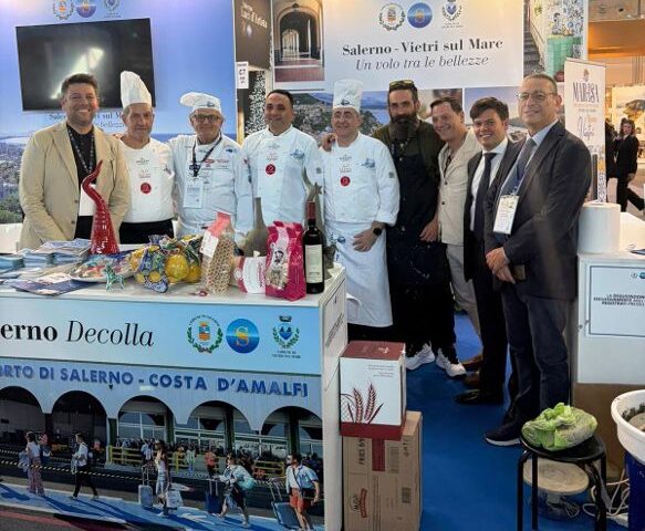Con turismo, ceramica e buon gusto Vietri sul Mare trionfa al Ttg 2025, la fiera del turismo di Rimini