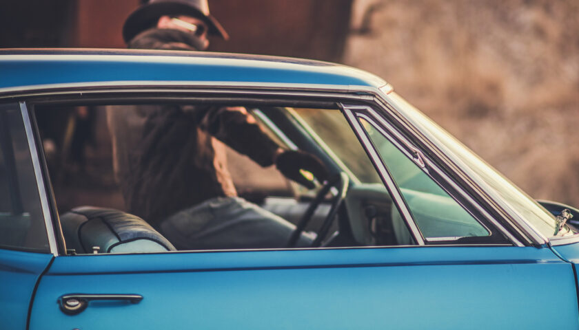 MA È VERO CHE POSSO SPIARE CIÒ CHE AVVIENE NELL’AUTO DELLA MIA EX SENZA FARE REATO?