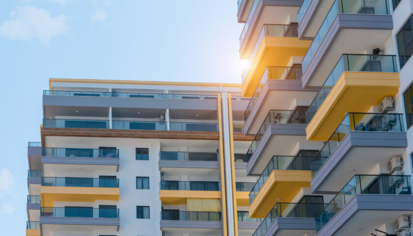 IO E MIO CUGINO VIVIAMO NEGLI UNICI DUE APPARTAMENTI DI UNO STABILE: MA DAVVERO DOBBIAMO CREARE UN CONDOMINIO?