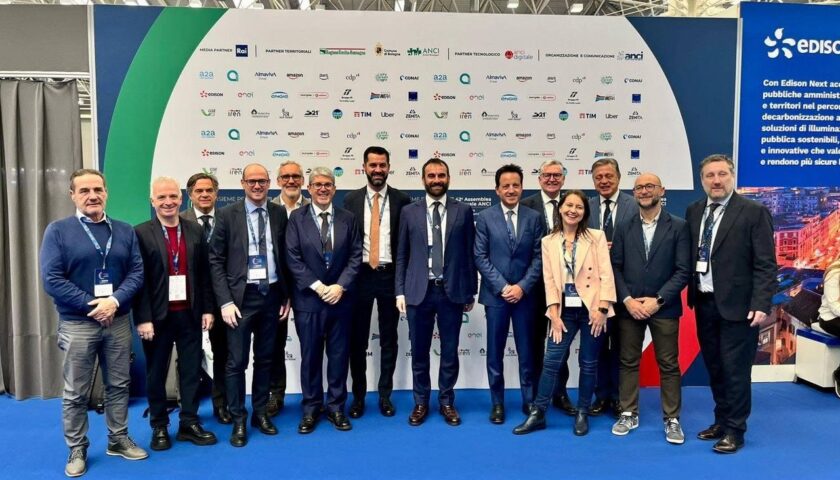 Ravello. Il sindaco Vuilleumier all’assemblea nazionale dell’Anci su turismo, ambiente e sostenibilità