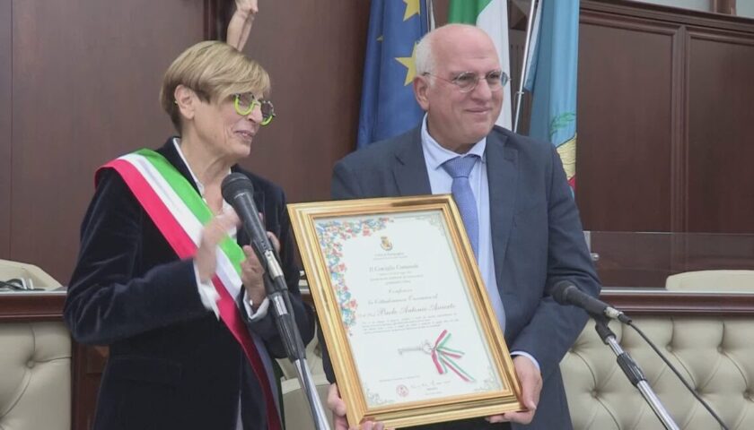 Battipaglia: cittadinanza onoraria al prof. Paolo Ascierto