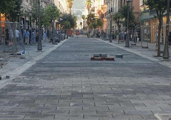 Salerno: spente le luci, ripartono i lavori in centro. L’assessore Loffredo: sarà un corso Vittorio Emanuele da Re