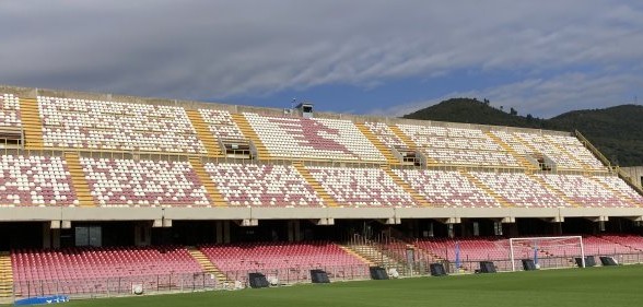 Salernitana, settore ospiti trasferito nella curva Nord Superiore