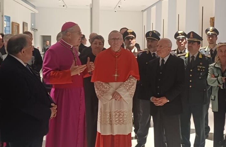 De Luca al Santuario di Pompei con il Cardinale Parolin e l’arcivescovo della città mariana Caputo