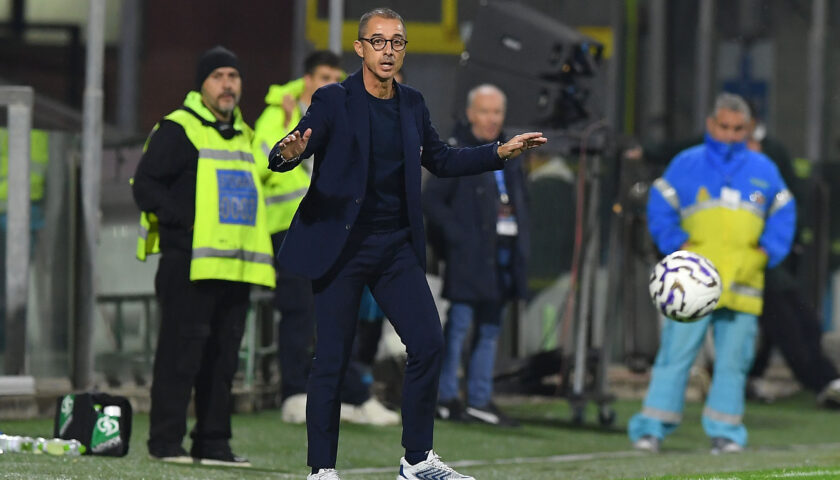 Crotone, Longo: “Noi bravi a  imbrigliare la Salernitana: Le favorite per la B? Non credo siano solo tre”