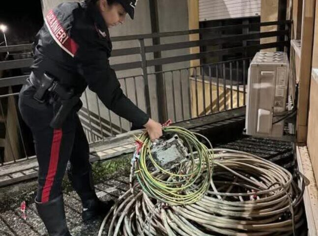 Scoperti a rubare rame in un impianto sportivo, nei guai due uomini della provincia di Salerno