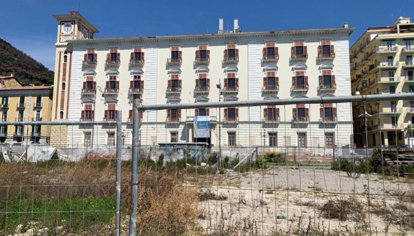 Piazza Cavour, privati all’attacco: “Ordinanza del Comune  illegittima”