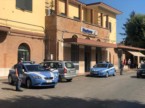 Cava de’ Tirreni, cocaina nella scarpa: giovane pusher nei guai