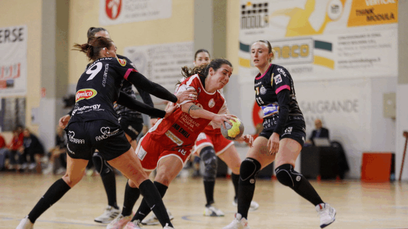 La Jomi soffre ma vince: Casalgrande piegata 20-26