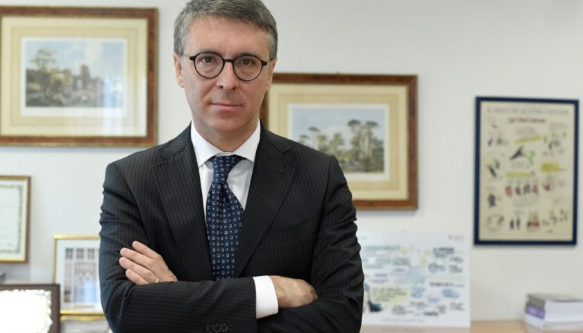 Procura Salerno, in pole il nome di Raffaele Cantone