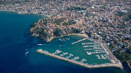 Agropoli, sequestro di un cantiere nel porto Agropoli, sequestro di un cantiere nel porto