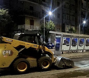 Salerno, rifacimento manto stradale in via Posidonia e via Trento