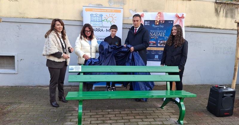 Salerno, una panchina verde in memoria di Melania Rea