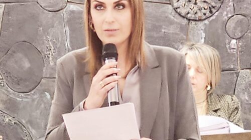Baronissi, la sindaca Anna Petta: “approvato il Bilancio 2026-2028: conti in ordine, servizi garantiti e investimenti strategici”