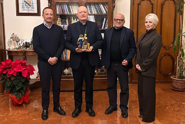 Confartigianato Salerno, “Statuina dell’Anno” all’arcivescovo Bellandi