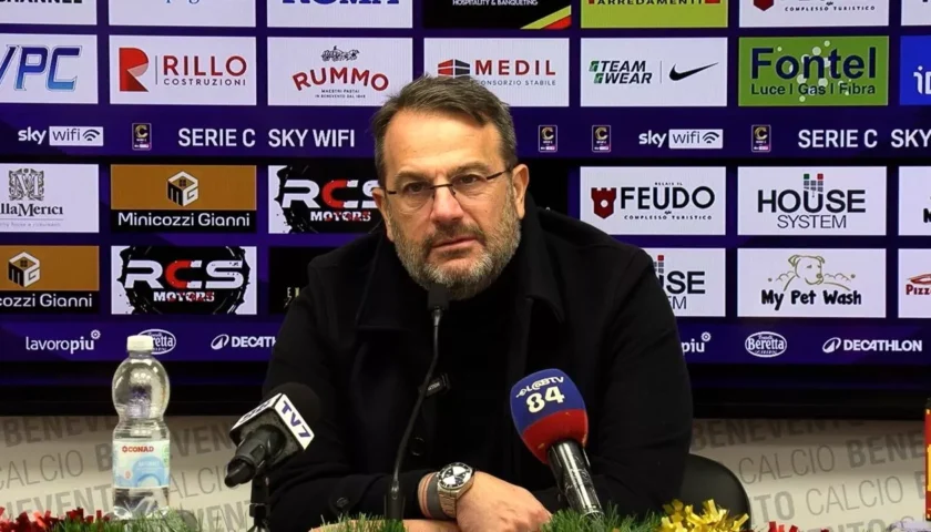 Salernitana: infrazione costale per il diesse Faggiano, dimesso in serata dall’ ospedale San Carlo di Potenza