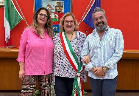 Castel San Giorgio lancia la campagna “Un animale non è un regalo”: appello contro gli abbandoni natalizi.