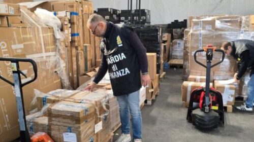 Ispezioni nel settore postale della Guardia di Finanza: raffica di violazioni Ispezioni nel settore postale della Guardia di Finanza: raffica di violazioni