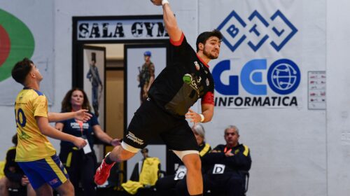 Serie B, la Genea Lanzara cala il bis : vittoria a Fondi 27-35 Serie B, la Genea Lanzara cala il bis : vittoria a Fondi 27-35