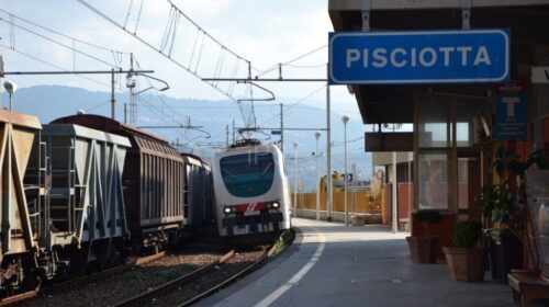 Stazione Pisciotta, anziano ferito: il CNDDU chiede interventi urgenti per sicurezza