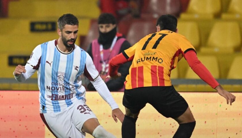 Goleada Benevento, la Salernitana vede le streghe e scivola al terzo posto