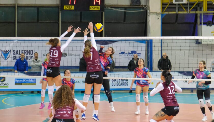 Spinte dagli ultras della Curva Sud Siberiano le foxes si impongono al tie break e volano in classifica