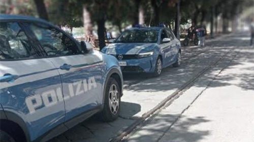 Salerno, straniero arrestato e parcheggiatori denunciati