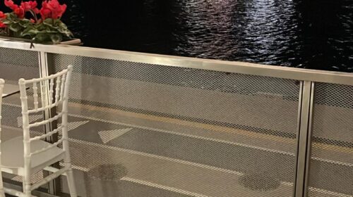 Salerno, attraccata da ieri sera la nave da crociera “Clio” della Grand Circle Line