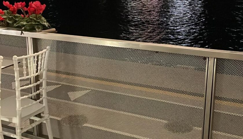 Salerno, attraccata da ieri sera la nave da crociera “Clio” della Grand Circle Line