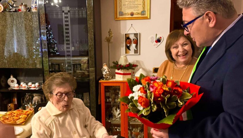 Festa a Sarno per i 104 anni di Luisa Crescenzo
