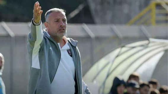Salernitana Primavera, cambio tecnico: esonerato Ernesto De Santis