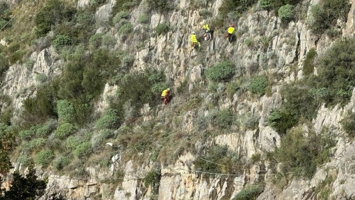 Frana a Furore, riapre la Statale Amalfitana