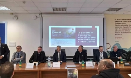 Povertà: il 43% dei campani vulnerabili, il 13% non si cura più