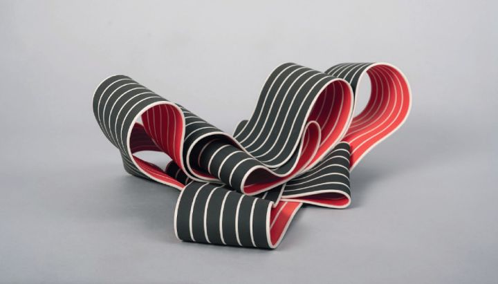 Vietri sul Mare, alla lituana Migle Jasauske il Premio Internazionale Unico di “Viaggio attraverso al Ceramica” 2025