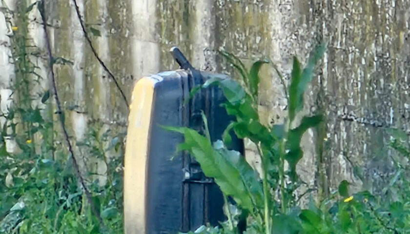 Valigia sospetta vicino all’ospedale di Polla: intervengono gli artificieri