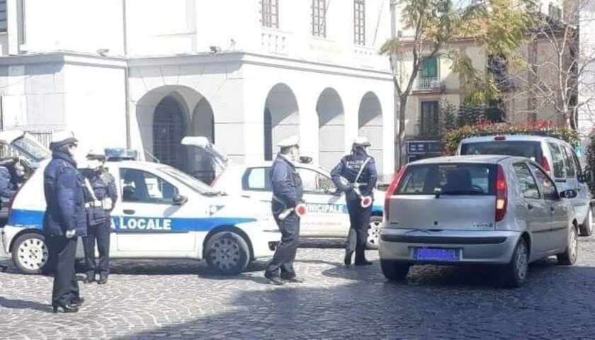 Multe ai Tir sulla nazionale a Cava de’ Tirreni, 18 verbali elevati dalla polizia locale