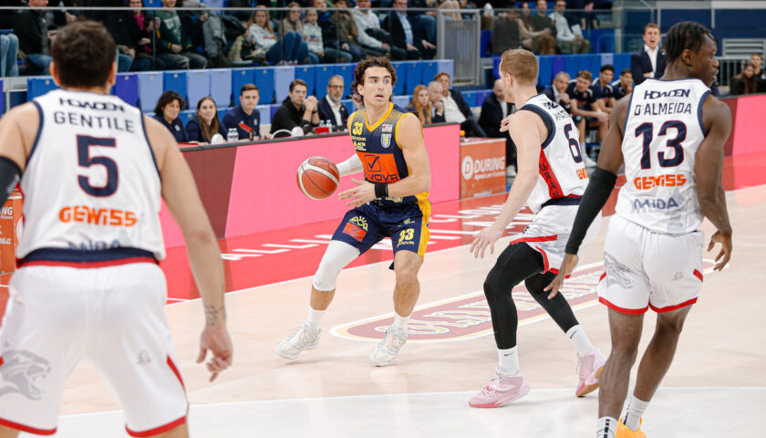 Scafati sbanca anche Milano: quinta vittoria di fila