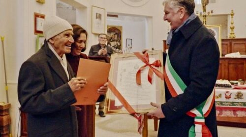 Festa a Ravello per i cento anni di Pasquale Correale, storico medico condotto Festa a Ravello per i cento anni di Pasquale Correale, storico medico condotto