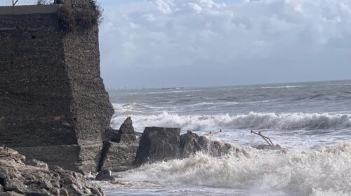 Crolli sul lungomare di Salerno: ora servono 5,5 milioni