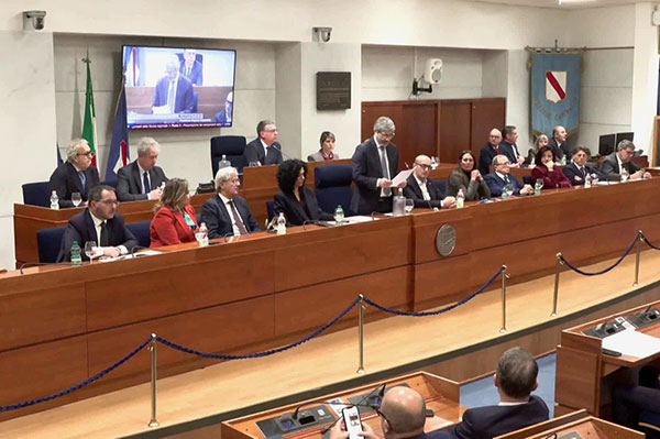 Regione Campania, Fico presenta la nuova Giunta: “Porteremo la voce dei cittadini nelle istituzioni”