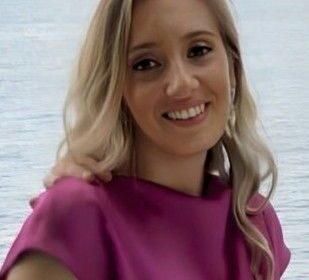 Morta dopo il parto, funerale stamani a Scafati di Libera Icario Morta dopo il parto, funerale stamani a Scafati di Libera Icario